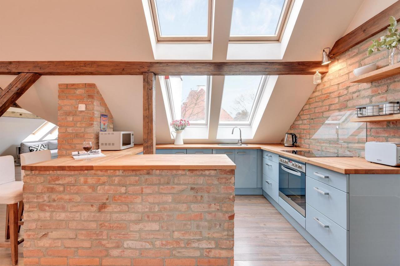 Grand Apartments - Wood Loft Apartment Сопот Экстерьер фото